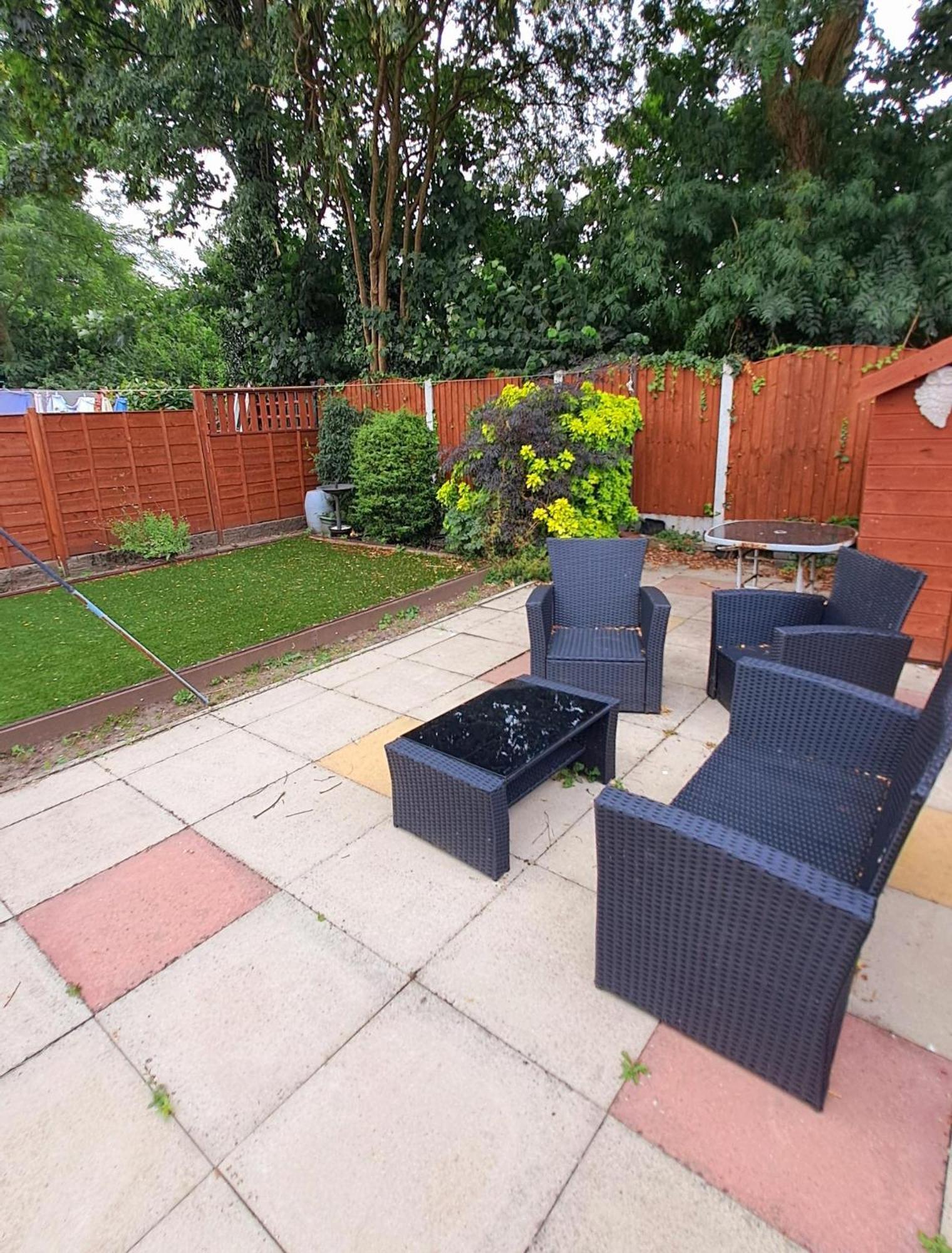 Dalton House - Three Bedroom Property Stretford Free Parking Near The Trafford Centre Manchester Exteriör bild