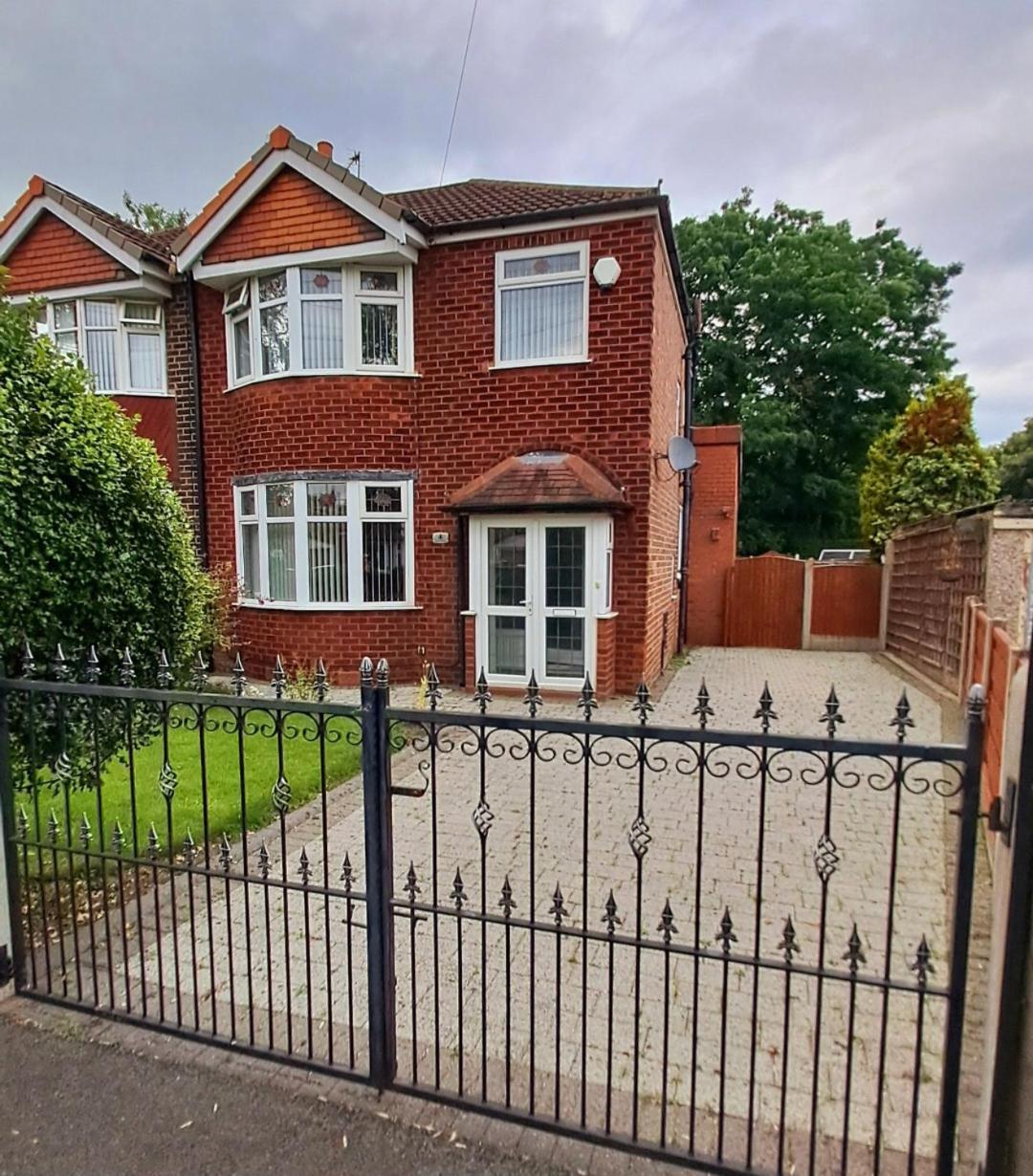 Dalton House - Three Bedroom Property Stretford Free Parking Near The Trafford Centre Manchester Exteriör bild